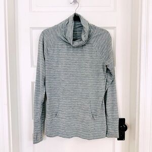 Gap Fit GFast Gray Stripe Cowl Neck Pullover Activewear Top, Size Large